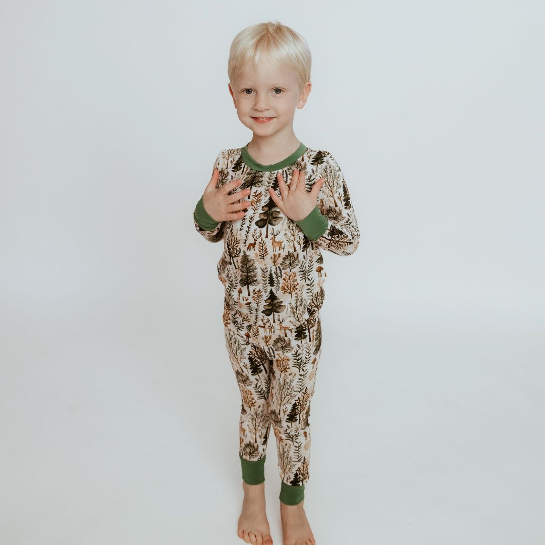 Long Two-Piece Signature Pine & Dandy Pajamas