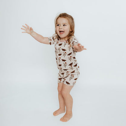 Short Two-Piece Signature Wildflower Wings Pajamas