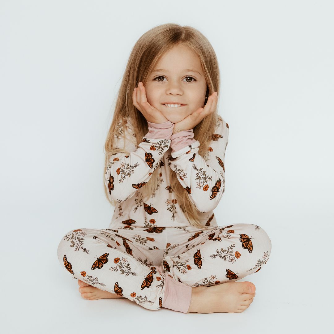 Long Two-Piece Signature Wildflower Wings Pajamas