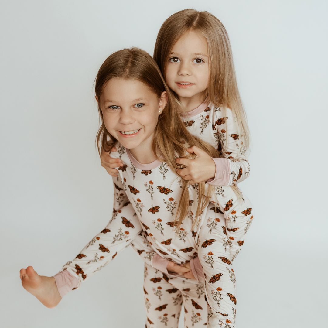 Long Two-Piece Signature Wildflower Wings Pajamas
