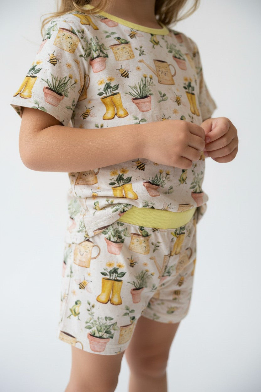 Short Two-Piece Summertime Friends Pajamas