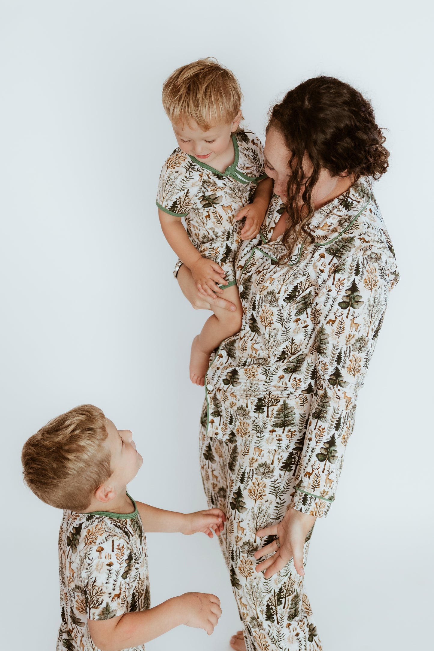Adult Long Two-Piece Signature Pine & Dandy Pajamas